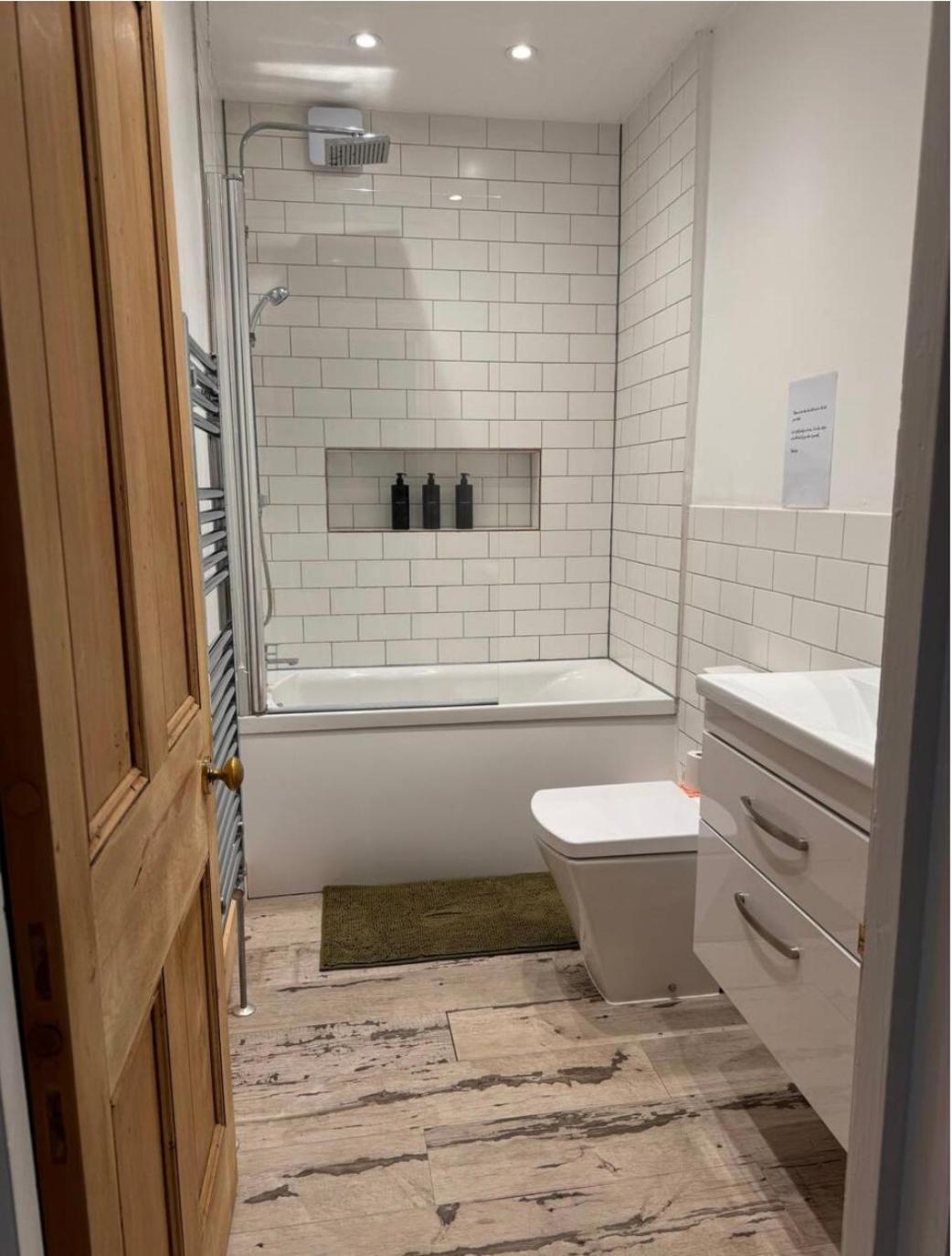 Quaint Apartment In Central Brighton - Sleeps 2 To 6 Bagian luar foto